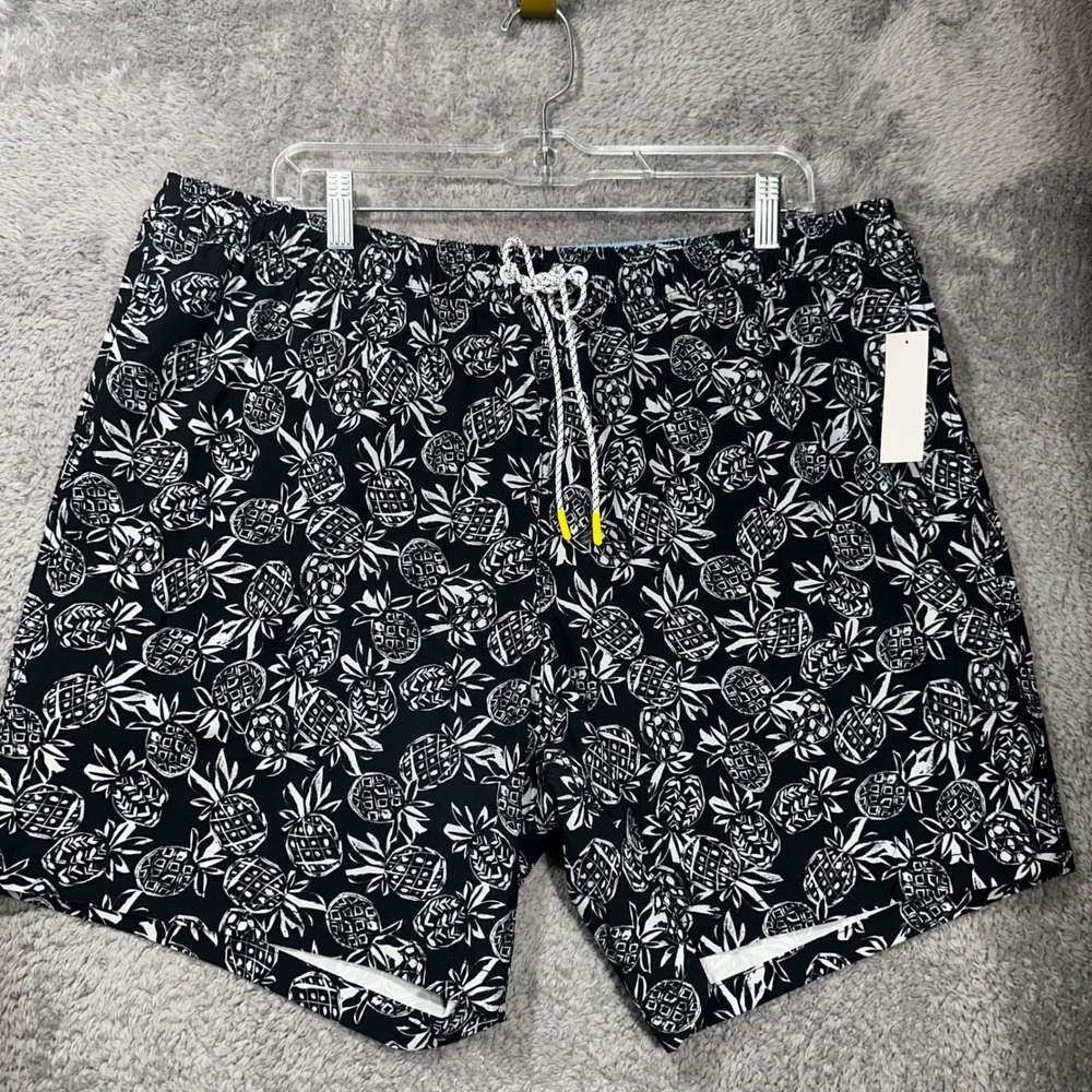 Bonobos Swim Trunks Mens XL Black White Pineapple‎ Print 7 Inch Inseam NEW